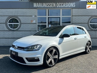 Volkswagen Golf 1.4 TSI ACT Highline R-Line * Bomvol *