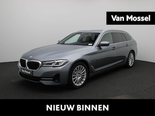 BMW 5-serie Reeks Touring 530e xDrive Executive | Apple/Carplay | Camera | Elektrische Stoelen | Parkeersensoren | DAB | NAVI | Cruise Control |