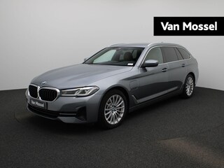 BMW 5-serie Touring 530e xDrive Executive | Apple/Carplay | Camera | Elektrische Stoelen | Parkeersensoren |  DAB | NAVI | Cruise Control |