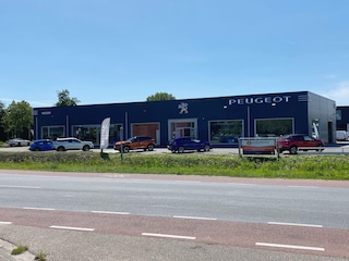 Peugeot 408 1.6 HYbrid Allure 180pk Allure | Camera | Adaptive Cruise | Navigatie | DodehoekDetectie