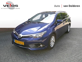 Toyota Auris Touring Sports 1.2T Trend Trekhaak Navi Panoramadak