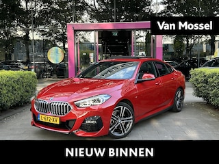 BMW 218i M Sport Edition | PANORAMADAK | MEMORY STOELEN | LEDER | STOELVERWARMING | TREKHAAK | BLUETOOTH |