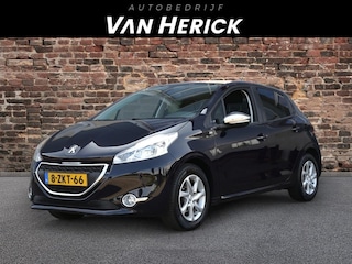 Peugeot 208 1.2 PureTech Style Pack | Cruise | NAV | LM Velgen