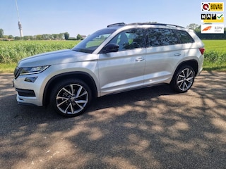 Skoda Kodiaq 1.5 TSI Sportline Business, panoramadak