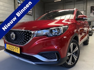 MG ZS EV Luxury 45 kWh Adaptive Cruise, Leder, Pano