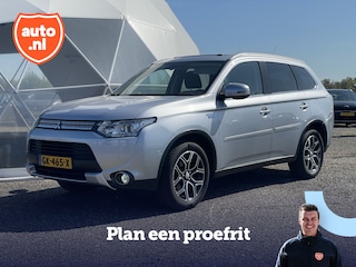 Mitsubishi Outlander 2.0 PHEV Limited Edition X-Line | Schuif/Kantel dak | Lederen bekleding | Camera | Stoelverwarming | Keyless | 18'LM Velgen |
