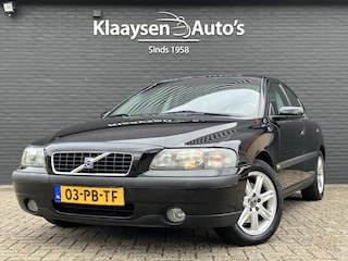 Volvo S60 2.4 Sports Edition 170 pk AUT. | 1e eigenaar | 5 cillinder | leder interieur | navigatie | trekhaak | youngtimer