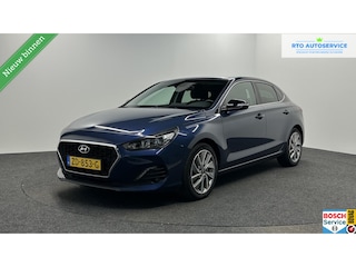 Hyundai i30 1.0 T-GDI Fastback Premium CAMERA TREKHAAK NAVI CRUISE ECC.