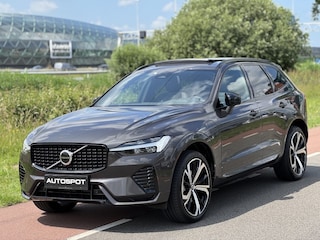 Volvo XC60 2.0 T8 Plug-in Hybrid AWD R-Design Pano H&K Leder