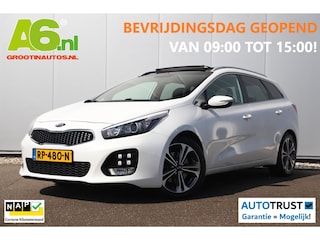 Kia Ceed cee'd Sportswagon 1.0 T-GDi GT-Line Summer Edition Panoramadak Navigatie Carplay Android 17 inch LMV Stuur & Stoelverwarming Achteruitrijcamera