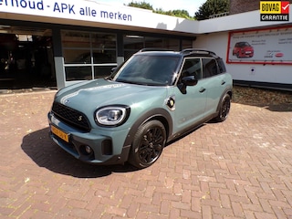 Mini Countryman 2.0 Cooper S E ALL4 Chili Navi./Lederen bekl./18"LMV/Parkeer sensoren V+A/A.R. Camera/Led