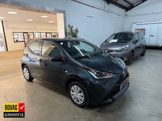 Toyota Aygo 1.0 VVT-i x-fun