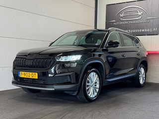 Skoda Kodiaq 1.5 TSI Business Edition 7p. Cruise Control, Trekhaak, Apple Carplay, Achteruitrijcamera, LED, NAP, BTW, AIrco