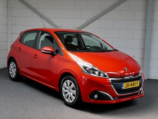 Peugeot 208 1.2 PT Blue Lion Navi/PDC/Airco/Carplay (all-incl. prijs)
