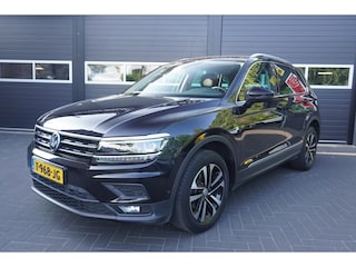Volkswagen Tiguan 1.5 TSI ACT Highline Business Aut/Climate Control/Camera/Carplay/Navi/CC