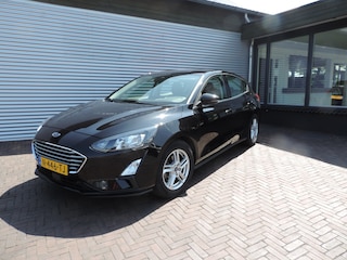 Ford Focus 1.0 EcoBoost Hybrid Trend Edition Business