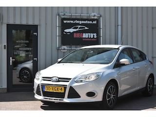 Ford Focus 1.0 EcoBoost Trend Airco, Trekhaak, Voorruitverwarming, B.J. 2012