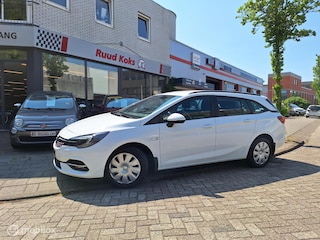 Opel Astra SPORTS TOURER 1.2 BUSINESS EXECUTIVE