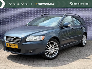 Volvo V50 2.0 D3 Summum | Automaat | 5 cilinder | 100% Dealer onderhouden | Keyless Entry + Start | Leder | Memory | Parkeersensoren | Bi-Xenon |