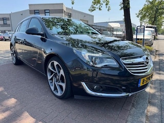 Opel Insignia Sports Tourer 2.0 CDTI 140pk EcoFLEX Business+ Airco/ECC,Navigatie Zeer Nette Auto