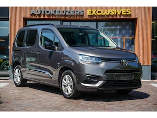 Toyota Proace City Geel Kenteken 5 Persoons Automaat Navi