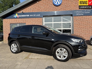 Opel Grandland X 1.2 Turbo Business Executive 96kw (Navigatie, Trekhaak, Carplay, Android Auto) RIJKLAARPRIJS!
