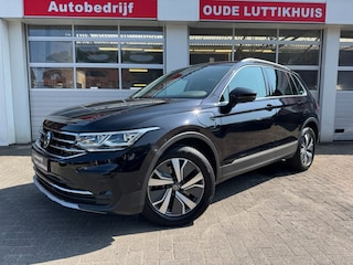 Volkswagen Tiguan 1.4TSI eHybrid 245PK Elegance IQ-Light Keyless Virtual Navi