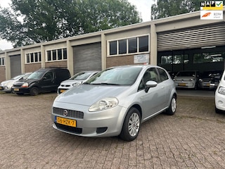Fiat Punto Grande 1.2 Dynamic 1e Eigenaar, Airco, Centrale Vergrendeling, Lichtmetalen velgen! Cruise!