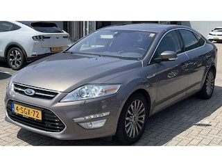 Ford Mondeo BWJ 2013 | 2.0T 203PK Platinum AUTOMAAT | CLIMA | NAVI | SCHUIFDAK | LEDER/ALCANTARA | CRUISE | XENON AD | STOELVERW |