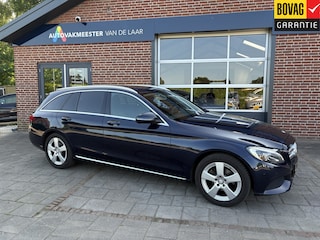 Mercedes-Benz C-klasse Estate 180 Ambition 157PK ( Navigatie, Camera ,Cruise Control, Leder/stof bekleding) DIRECT RIJKLAARPRIJS!