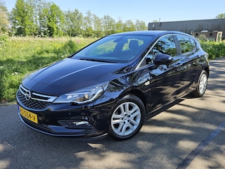 Opel Astra 1.0 Online Edition