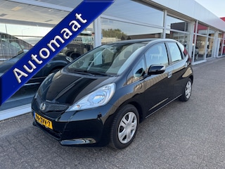 Honda Jazz 1.4 Trend | Automaat | 3 eigenaar | Airco | Elektrische ramen | 5-Deurs | APK tot 14-11-2025 |