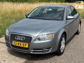 Audi A4 Limousine 2.0 Pro Line Automaat ECC Audio/CD Electric pakket Leder Navi Cruisecontrol LMV 16" PDC Dealeronderhoud Nw Apk!