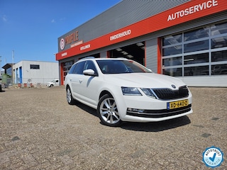 Skoda Octavia Combi 2.0 TDI Greentech Style Business