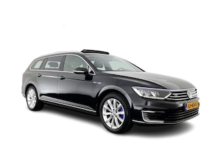 Volkswagen Passat Variant 1.4 TSI GTE Highline Aut. *PANO | LEATHER-ALCANTARA | FULL-LED | NAVI-FULLMAP | ERGONOMIC-SPORT-SEATS | CARPLAY | CAMERA | DAB+ | ECC | HEATED-SEATS | PDC | TOWBAR | SHIFT-PADDLES | AMBIENT-LIGHT | 17''ALU*