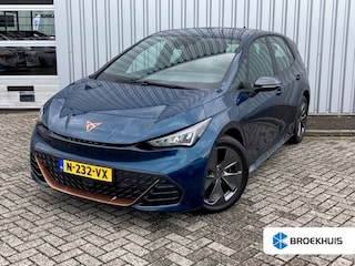 Cupra Born Business One 62 kWh 204pk | Naviagtie | Camera achter | Adaptief cruise contol | App connect | Parkeersensoren v+a | Led koplampen | 18"LMV