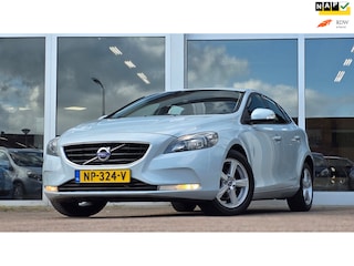Volvo V40 1.6 D2 Momentum Navi Airco PDC Mooi!