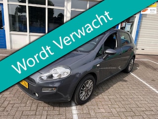 Fiat Punto Evo 1.2i 4-Cilinder 5-deurs Airco Trekhaak 141.000km 2e eig. Historie