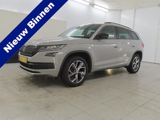 Skoda Kodiaq 1.5 TSI Sportline Business Virtual dashboard- Leder/Alcantara - Apple Carplay - NL auto