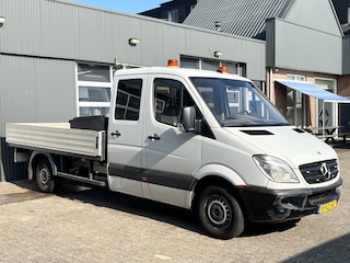 Mercedes-Benz Sprinter 310 2.2 CDI 432 DC Openlaadbak Airco Trekhaak 2000kg trekgewicht 7-Persoons Parrot open laadbak Gereedschapskist Pick-up Euro 5 P-up bakwagen
