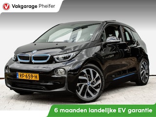 BMW i3 Basis 94Ah 33 kWh Panoramadak/ Harman-Kardon/ Prof. navigatie/ Pdc/ Full led/ Stoelverwarming