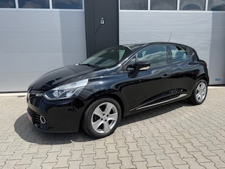 Renault Clio 0.9 TCE NIGHT&DAY / Navigatie / Cruise control / Historie aanwezig.