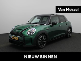 Mini Mini 2.0 | Panoramadak | Harman Kardon | Sfeerverlichting | Achteruitrijcamera | Digitale Cockpit | Led Verlichting |