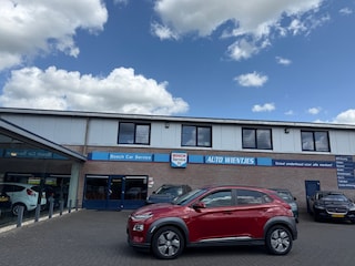 Hyundai Kona EV Premium 64kWh | Leer | Navi