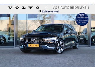 Volvo V60 2.0 T6 Plug-in hybrid AWD Essential Edition | Adaptive Cruise Control met Pilot Assist| Dodehoekdetectie| Stoelverwarming voor + achter| Stuurwielverwarming| Extra getint glas achter| RVS-geborstelde bumperbescherming|