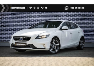 Volvo V40 1.6 T3 R-Design | Trekhaak | Parkeersensoren achter | Climate control | High performance audio | Dealeronderhouden |