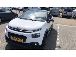 Citroën C3 1.2 PureTech Shine Navigatie | Alu. Velgen | Camera | PDC Achter | Cruise Controle | Airconditioning.