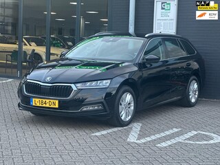 Skoda Octavia Combi 1.0 e-TSI Business Edition/APP-CONNECT/NAVI/NL-AUTO NAP!!