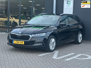Skoda Octavia Combi 1.0 e-TSI Business Edition/APP-CONNECT/NAVI/NL-AUTO NAP!!