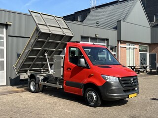 Mercedes-Benz Sprinter 514 2.2 CDI Kipper Airco Trekhaak 3500kg trekgewicht Telefoonverbinding 3-Persoons Gereedschapskist Kieper Open laadbak Bpm vrij voor particulier gebruik!!